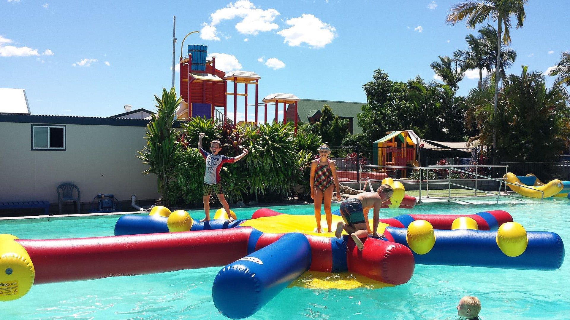 Star Raft (Aqua Adventure)