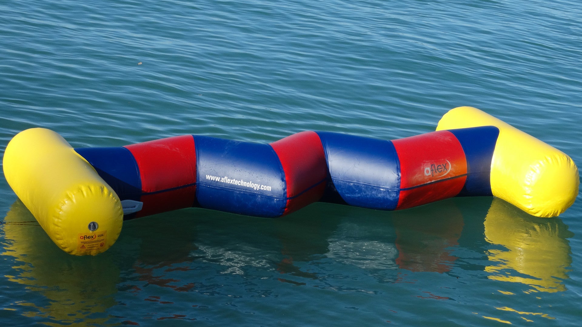 Zig Zag (Aqua Adventure)